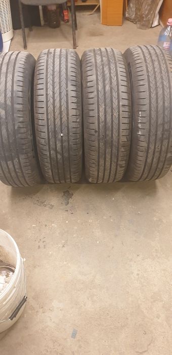 Cauciucuri Duster 2025   215/65/17