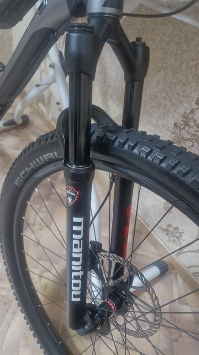 Продам велосипед skott