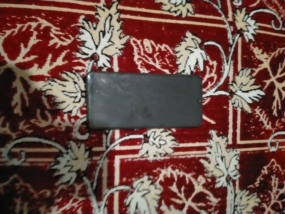 Продам телефон Samsung galaxy a12 64гб работает