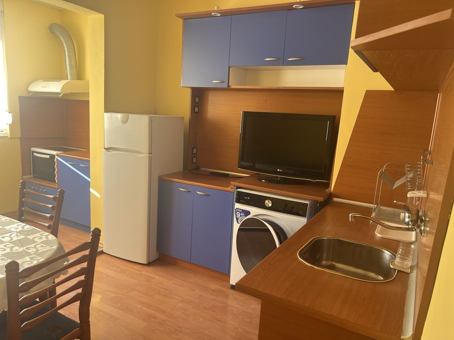 Дава се под наем Едностаен апартамент в Плевен, Мара Денчева - 40 кв.м за 255 € - Снимка #6