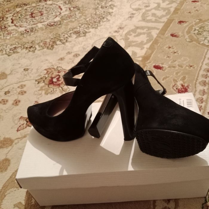 Туфли женские 38