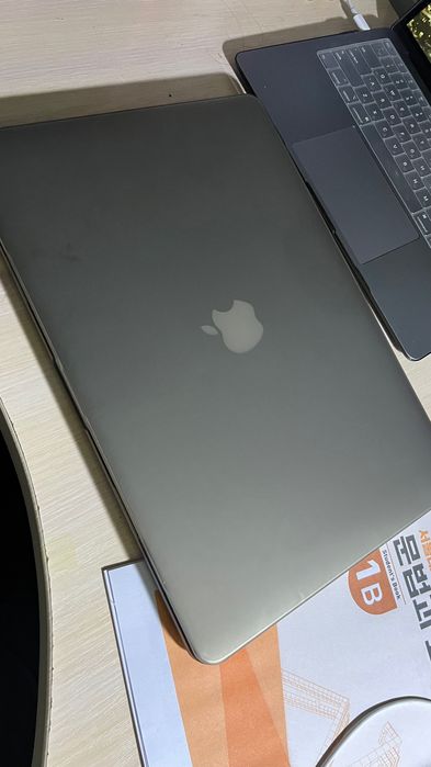 MacBook Pro 15 inch with RETINA Display Late 2013