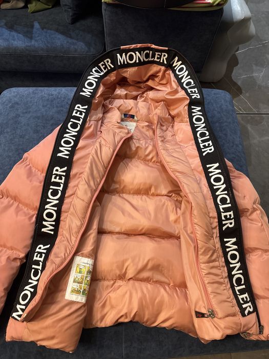 Geaca fete Moncler noua 13-14 ani