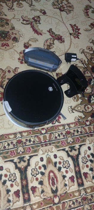 Робот пылесос Polaris б/у