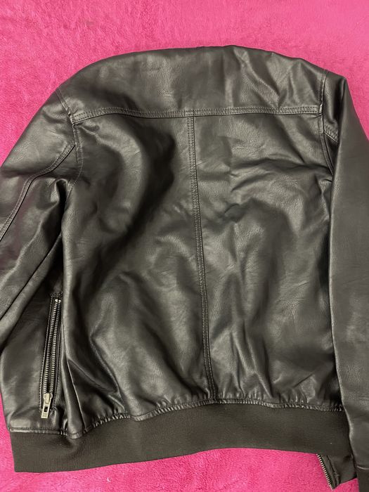 кожаная куртка