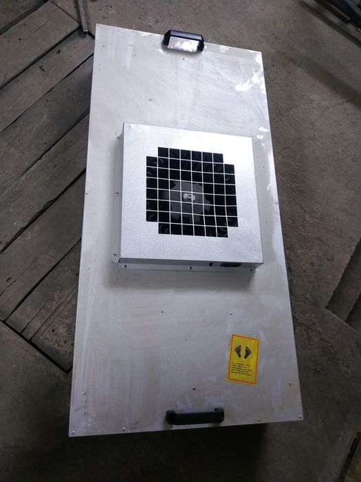 Продам промышленную вытяжку