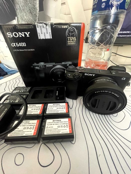 Sony A6400 + обектив Sony SEL 16-50mm f/3.5-5.6 P