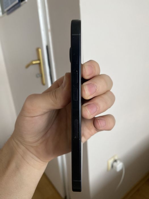 iPhone 16 Pro 128GB Гаранция 2027 93% батерия