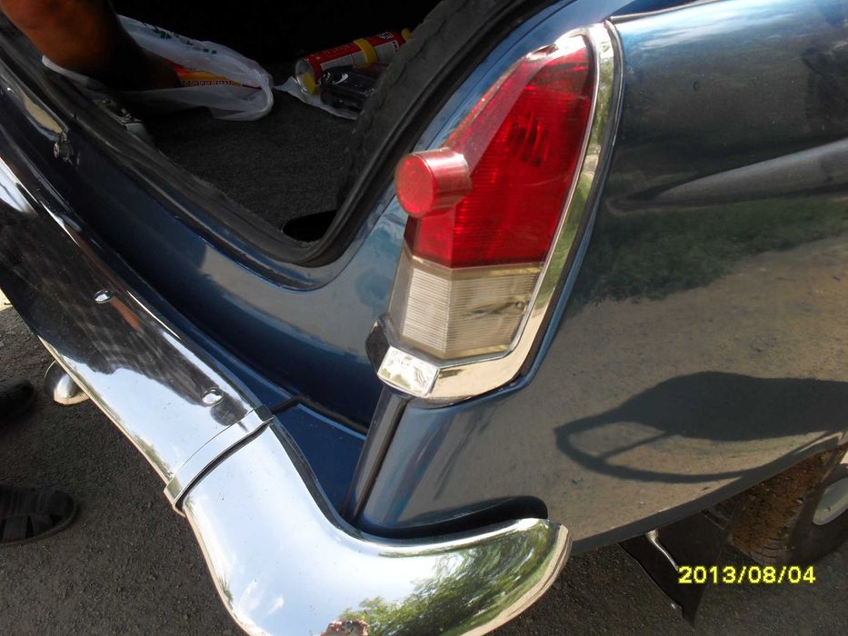 шикарный ретро-автомобиль