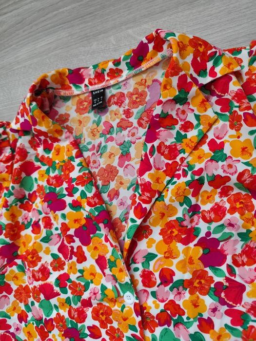 Cămașa model floral XS