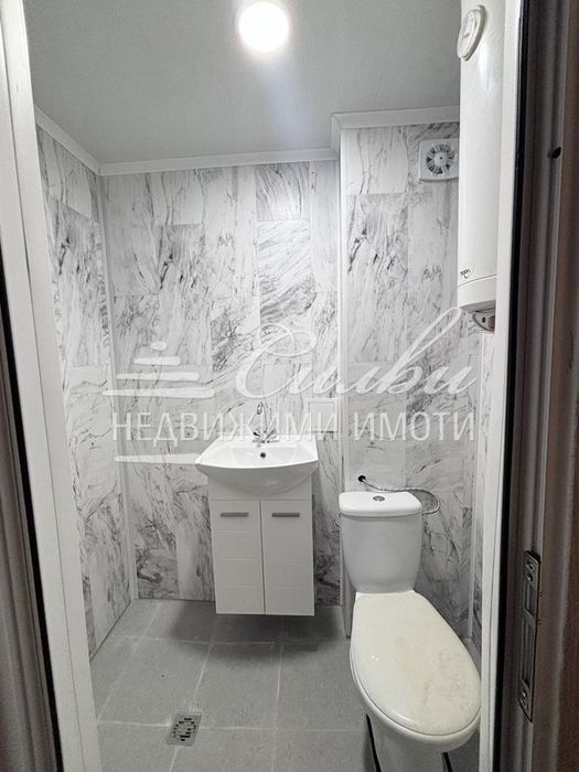 Дава се под наем Едностаен апартамент в Шумен, Добруджански - 45 кв.м за 229.5 € - Снимка #9