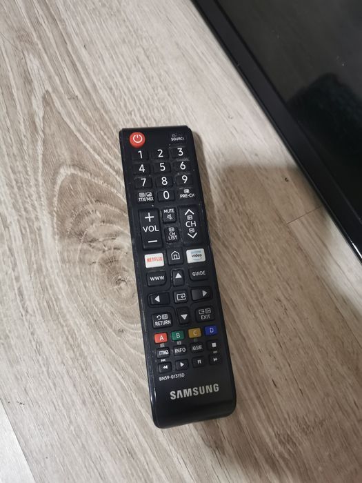 Smart телевизор Samsung UE43MU6100