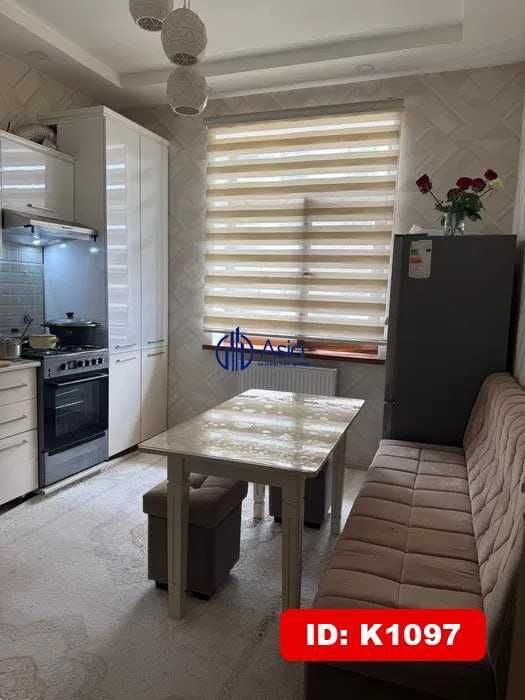 K1097 Sharq 1 korzinka tomonda 2 xonalik kvartira sotiladi