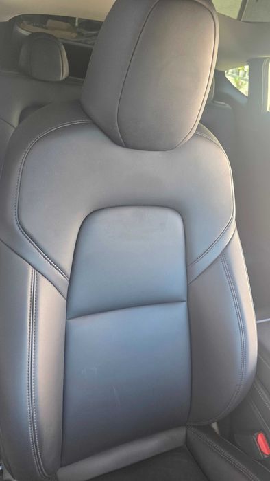 Scaune Fata Tesla Model Y 2023