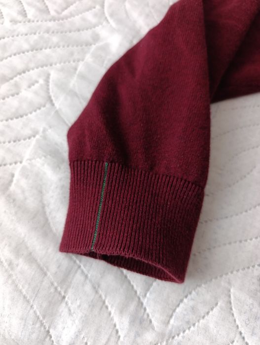 Продам свитер Lacoste