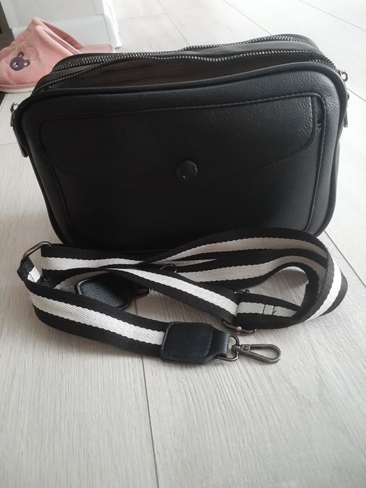 Продам сумки замки все рабочее