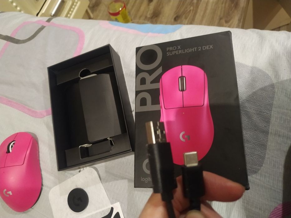 Продаётся мышка новая Logitech g pro x super light 2 dex.