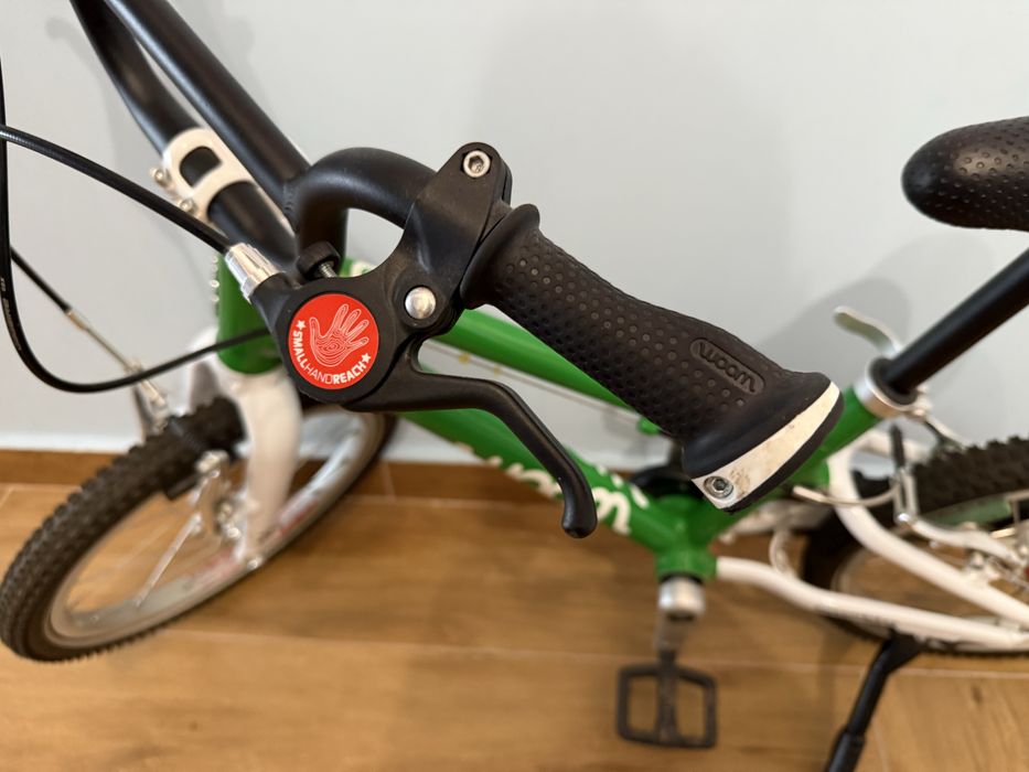 Woom 3 verde cu cric inclus