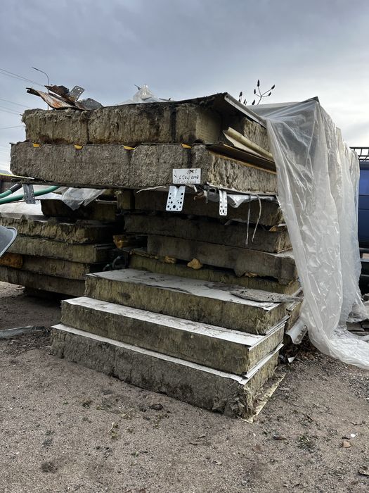 Продам сенгвич панели