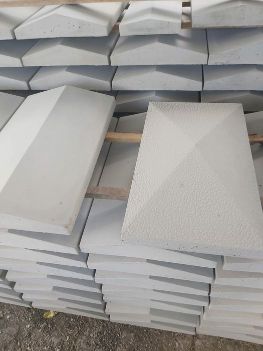 Capace pentru gard.