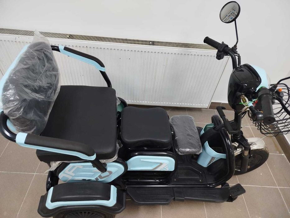 Tricicletă electrică