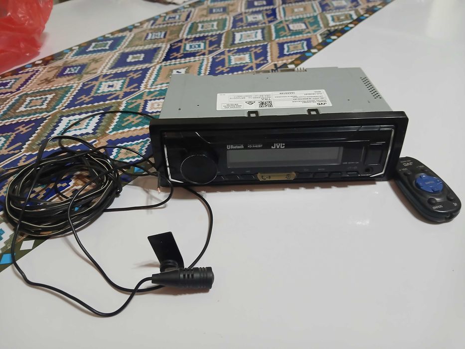 Магнитола JVC KD-X462BT