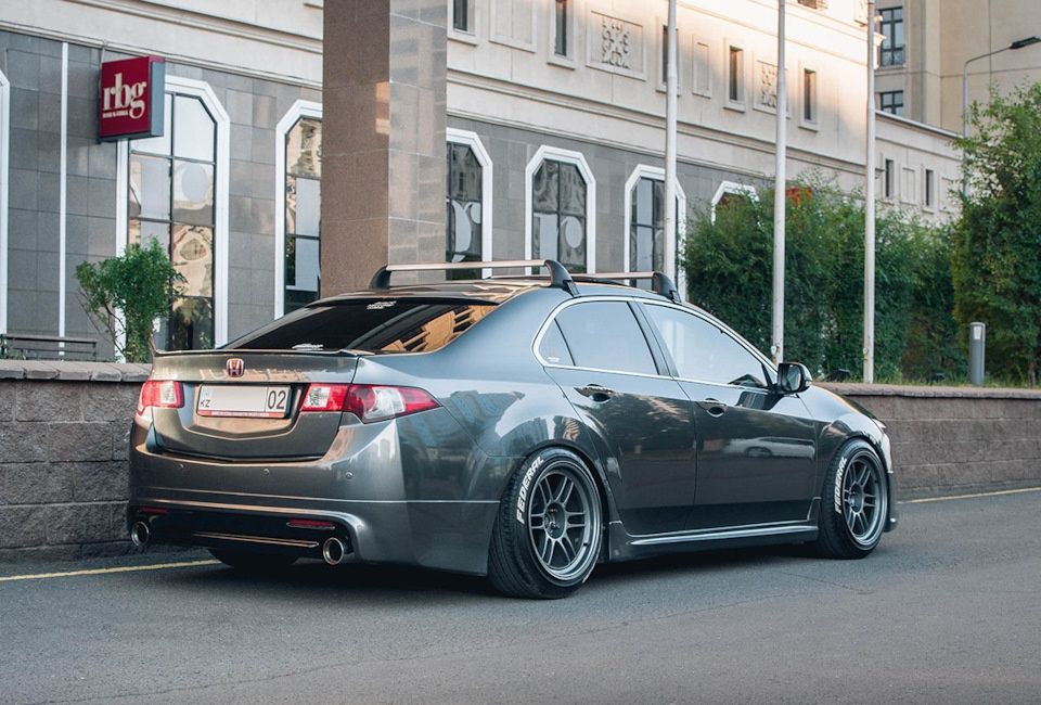 Багажник (рейлинги) Honda.