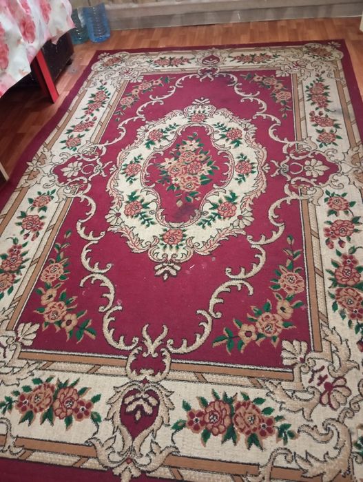 Продам паласы в хорошем состоянии