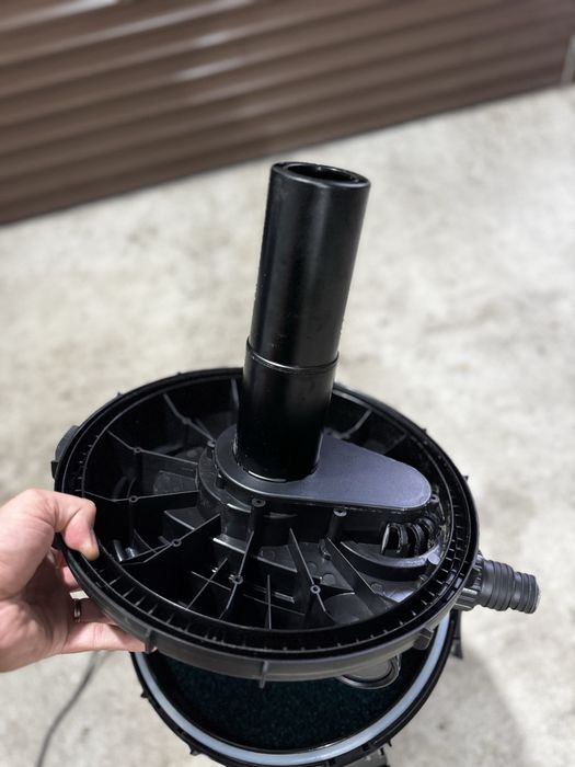 Filtru  de presiune pentru IAZ cu lampa UV 11W - max 12000 litrii