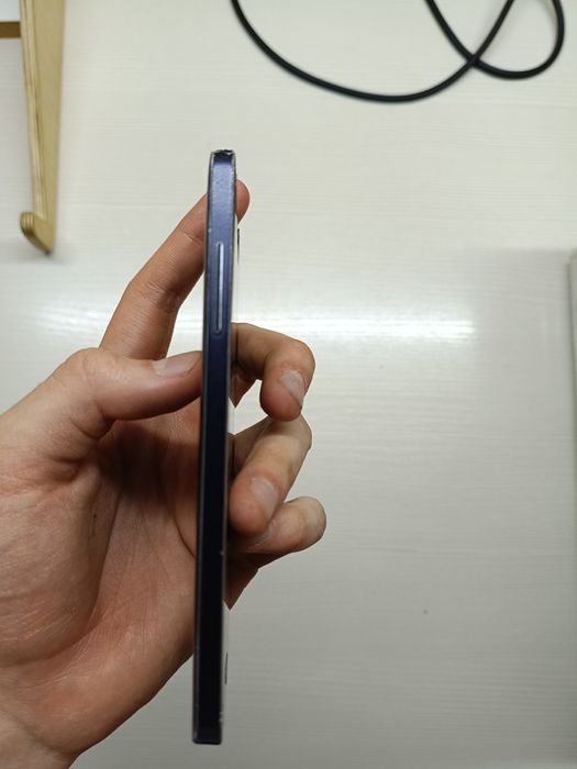 Продам Samsung a3