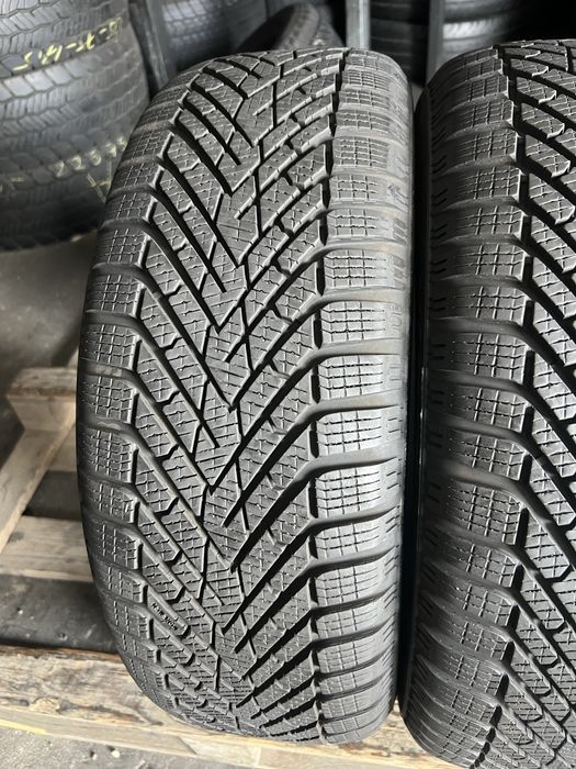 2 anvelope iarna 205/55/16 Pirelli 8 mm DOT 2022!