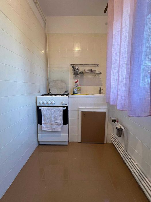 Proprietar inchiriez apartament 2 camere