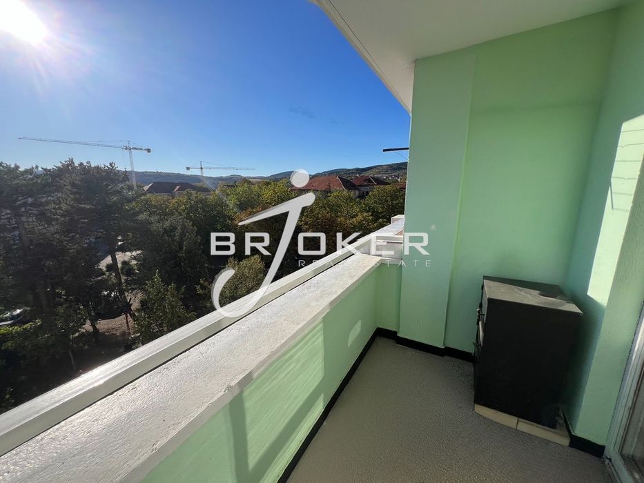 Продава се Тристаен апартамент в Кърджали, Център - 100 кв.м за 900 €/кв.м - Снимка #10