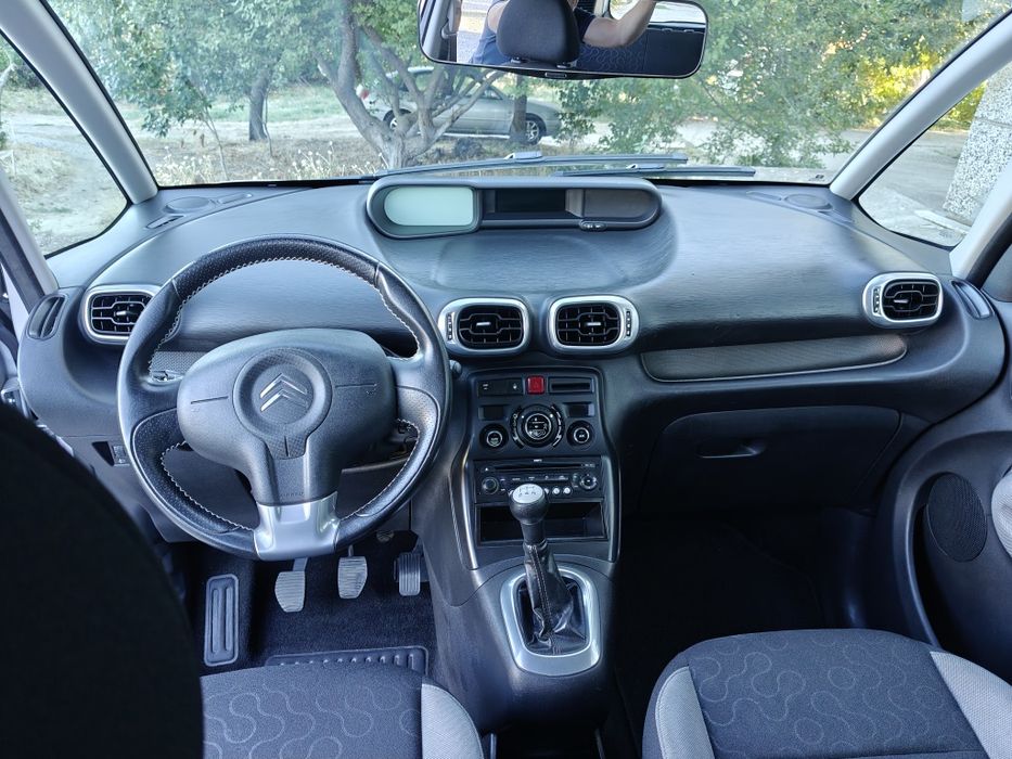 Citroen C3 PICASO  2009г. Бензин, климатик