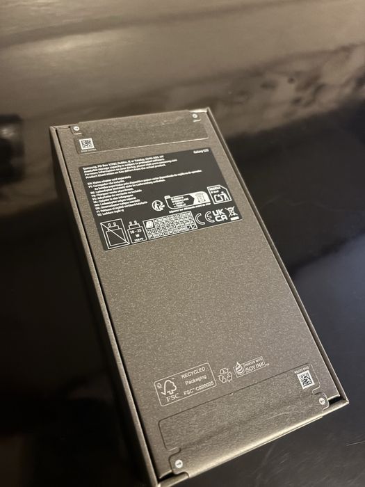 Samsung Galaxy S25 nou sigilat