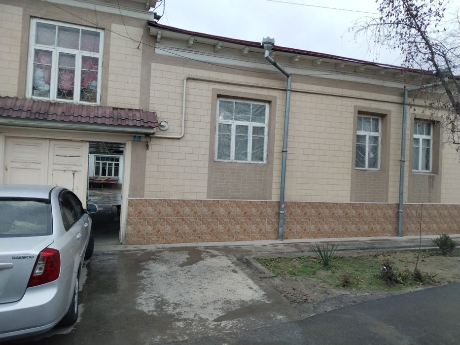 Тошкент уч тепа туманда шахсий ховли сотилади 4 сотх