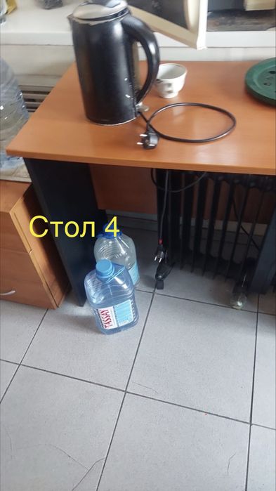 Шкафы , столы, тумбы офисные