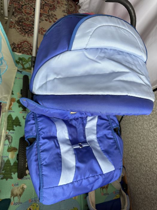 Коляска многофункциональная