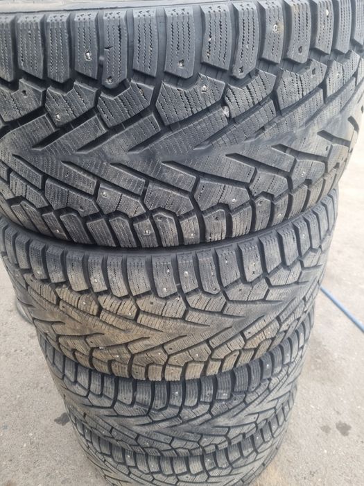 295 40 R21 комплект