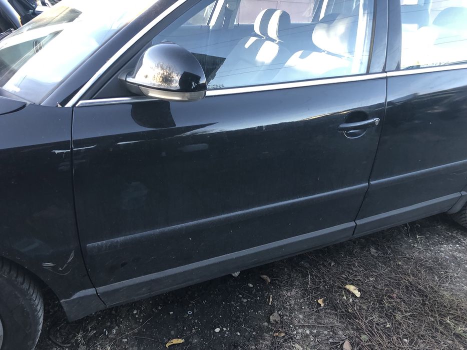 Bara fata Vw Passat B5.5 neagra 2001-2004 L041 completa cu grila