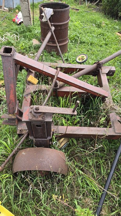 Плуг пахальный. Заводской.