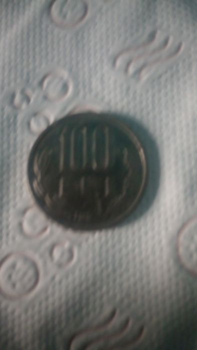 Vând monede 100 lei , an 1994 cu Mihai citeazul