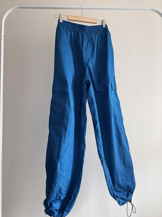 OYSHO шушлеков панталон, чисто нов