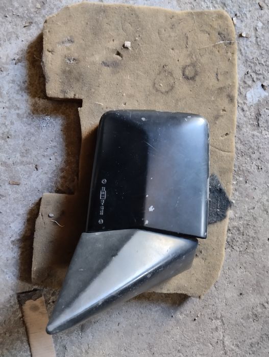 Зеркало Мерседес 190 продам