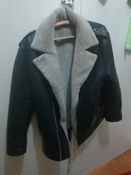 Продам куртку мужскую в идеальном состоянии