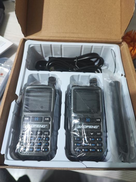 Портативная рация Baofeng uv5r mini. 2шт