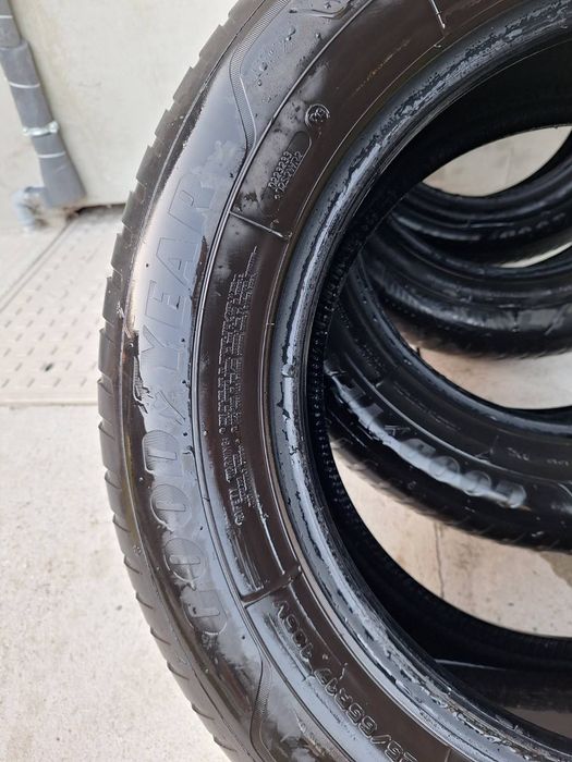 4 бр. зимни гуми 225/65 R17 – много добро състояние