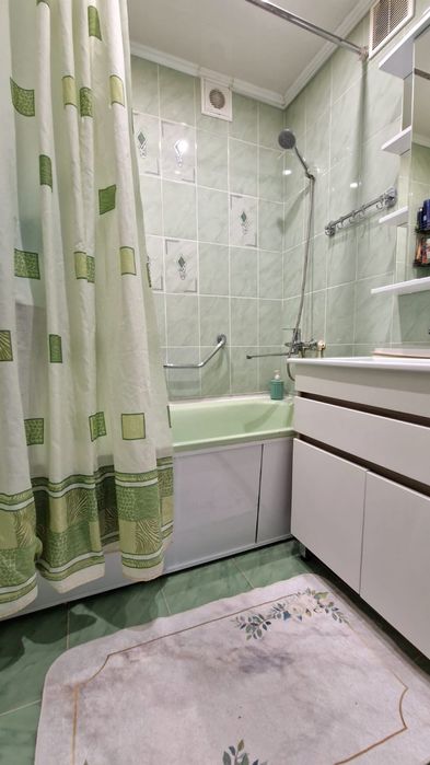 Продам 3-х квартиру в центре города