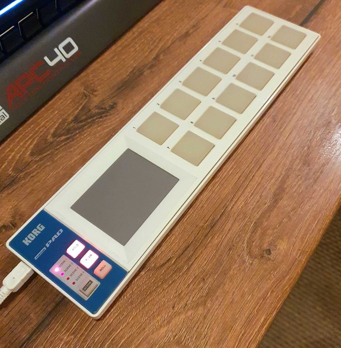 Korg nanoPad - midi controller