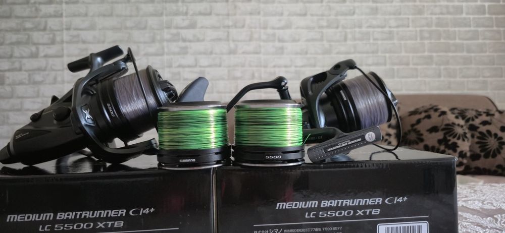 2 броя Шаранджийски макари SHIMANO Medium Baitrunner Ci4 XTB LC 5500